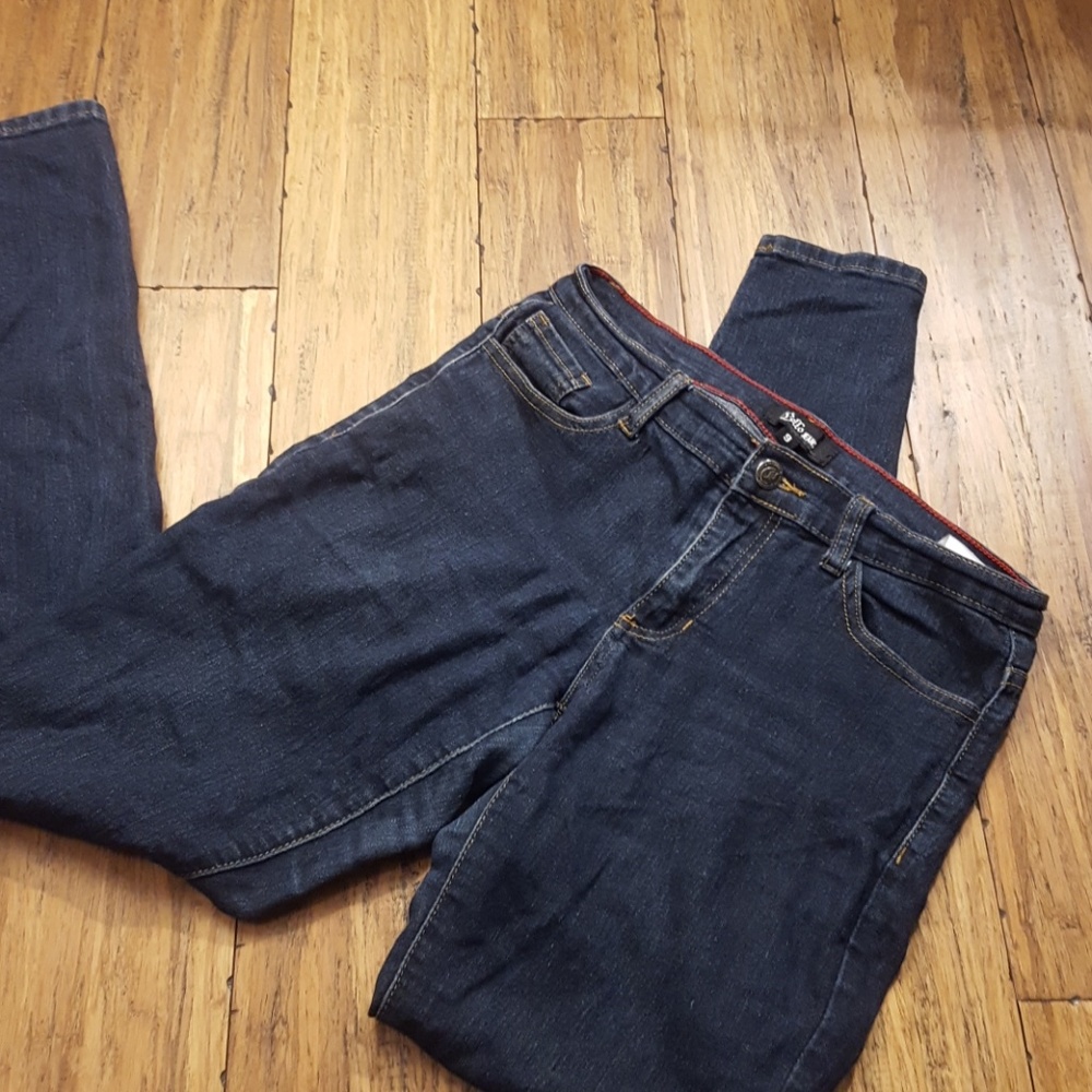 Blue skinny jeans